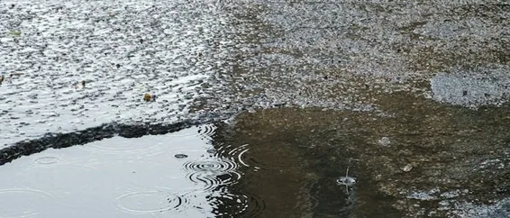 Wellingborough — pothole on the A45